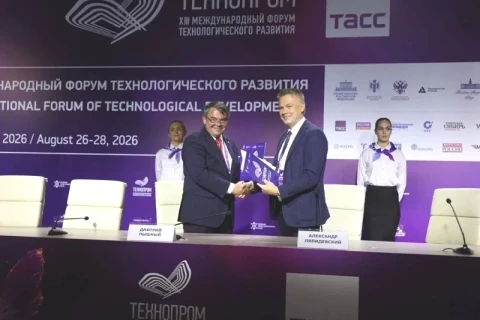 НГУ и «ХайТэк» запустят совместные проекты на ускорителях LinQ